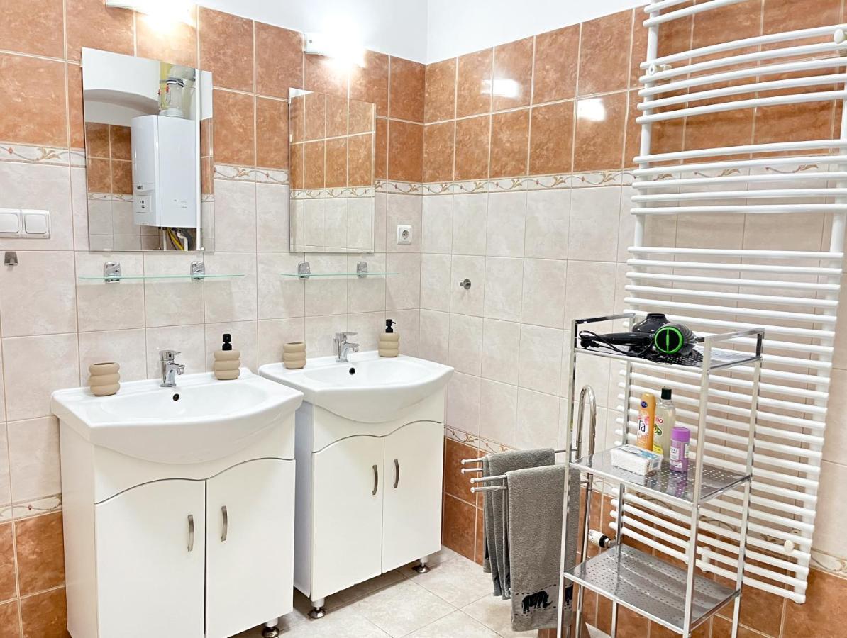 Majestic Residency - 3 Bedrooms Apartment Budapest Exterior photo